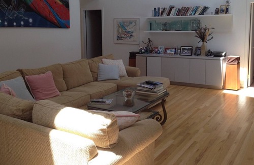 Quogue House | Bright Modern Quogue Home - Enjoy the Sun, Pool, Hot Tub, and Yard