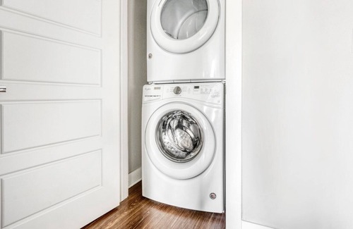 Mueller Apartment | Bright Mueller 1BR w/ Pool, W/D & Gym, nr park, by Blueground