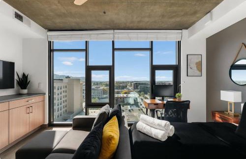 Five Points South Apartment | Bright n Airy Studio Perfect City Escape 9