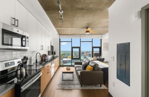 Five Points South Apartment | Bright n Airy Studio Perfect City Escape 9