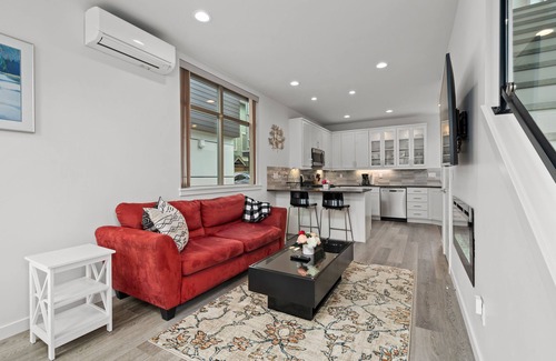 Ballard House | Bright New Home in trendy Ballard
