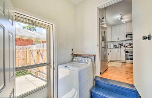 Bayview House | Bright Norfolk Home < Half Mi Stroll to Beach