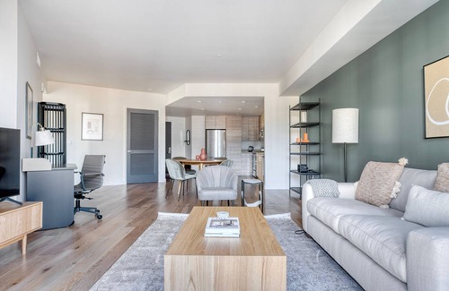 Hillsdale Apartment | Bright San Mateo 2BR w/Gym, Pool & W/D, nr Town Sq mall, by Blueground
