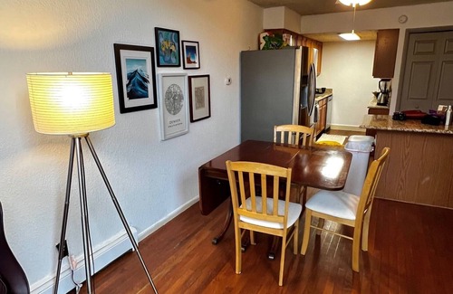Foothills Condo | Bright, spacious 3bed/2bath near Green Mountain, great for families or WFH