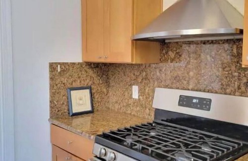 Berryessa House | Bright spacious cozy 2B1B with full living full kitchen and gated backyard