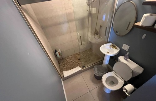 Westlake Apartment | Bright & Spacious Studio Near Downtown LA!