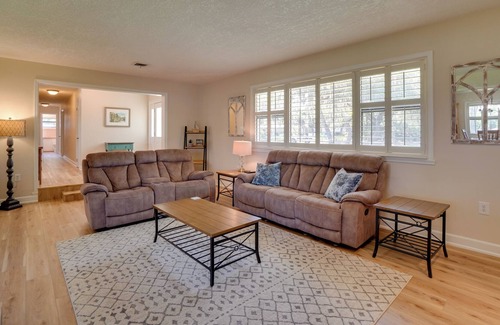 Tavares House | Bright & Spacious Tavares Home w/ Boat Dock!