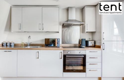 Runnymede Apartment | Bright, Stylish Two Bedroom Apt in Town Centre with Free Parking at Tent Serviced Apartments Chertsey