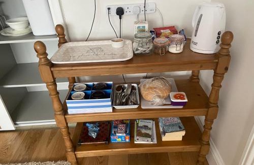Whitstable House | Bright Suite