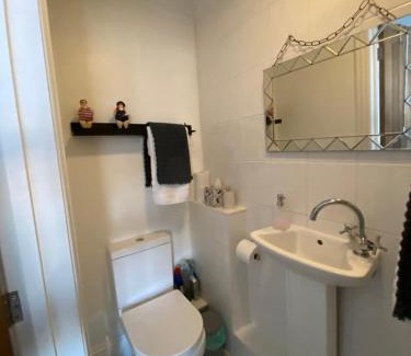 Whitstable House | Bright Suite