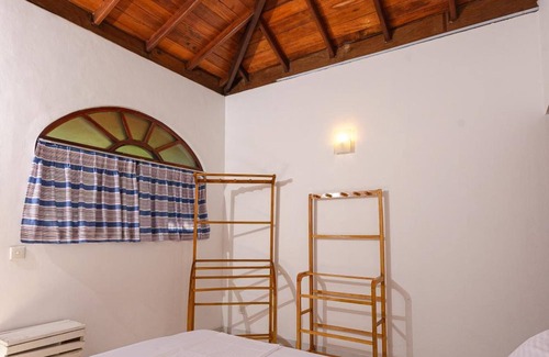 Hikkaduwa House | Bright Sunshine Guest House