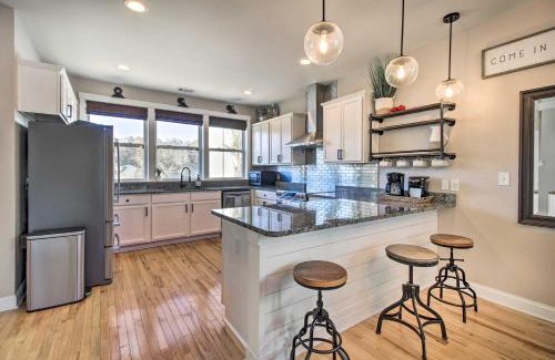 Tybee Island House | Bright Tybee Island Townhome - Walk to the Beach!