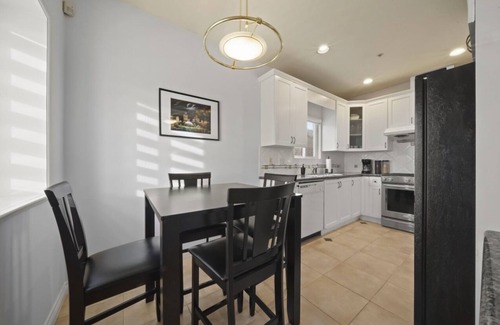 Hastings House | Bright & updated home near Burnaby