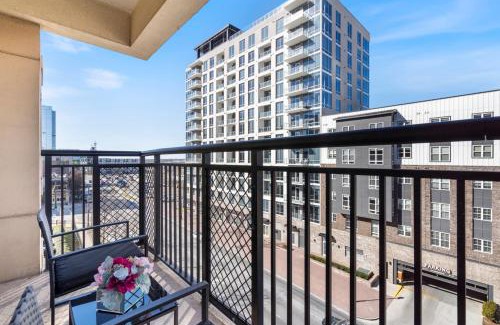 Charlotte Center City Apartment | Bright Uptown Bliss - Free Parking, Walkable, Views
