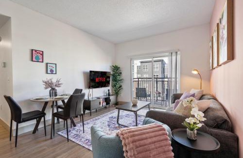 Charlotte Center City Apartment | Bright Uptown Bliss - Free Parking, Walkable, Views