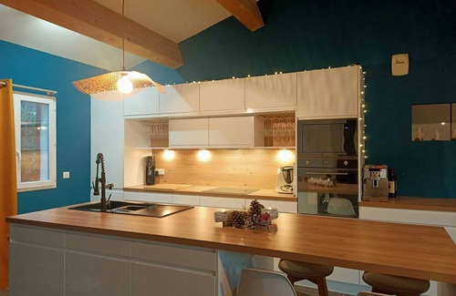 Le Puyricard House | Bright villa with pool