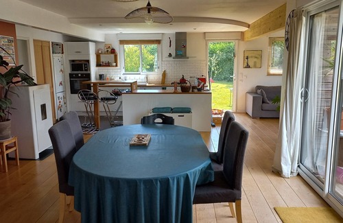 Lampaul-Plouarzel House | Bright wooden house close to the beach