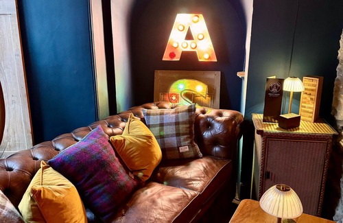Malborough Bed & Breakfast | Brightham House Boutique Bed & Breakfast
