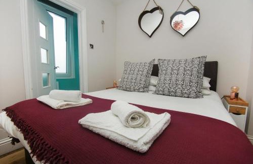Brighton Apartment | Brighton Abode - by Brighton Holiday Lets