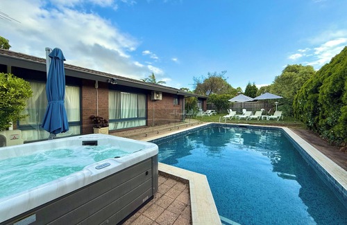 Brighton East House | Brighton Bliss | A Poolside Coastal Retreat