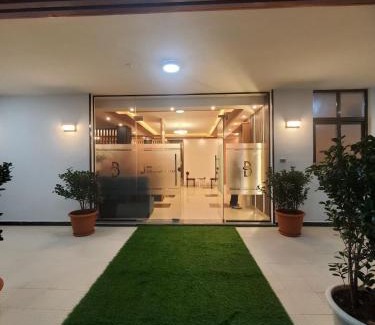 Bole House | Brighton Guest House and Cafe