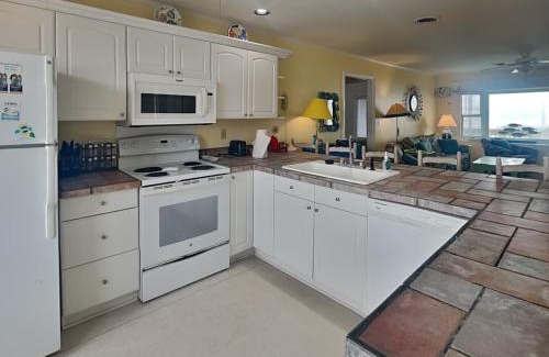 Topsail Beach House | Brights Beach Front