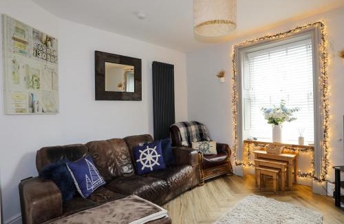 Nefyn House | Brigwyn