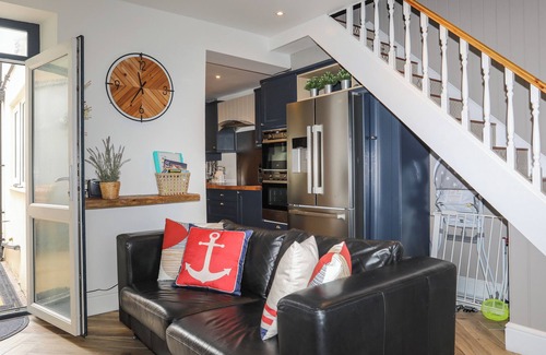 Nefyn House | BRIGWYN, pet friendly, character holiday cottage in Nefyn