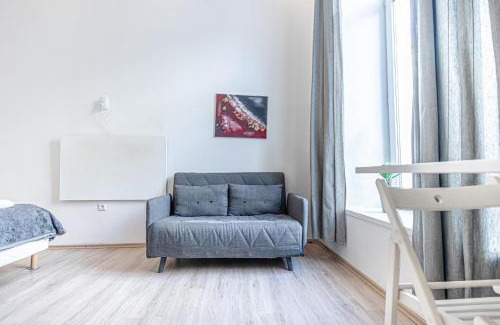 Neulerchenfeld Apartment | Brilliant 1BR Apt - Perfect for Longstays