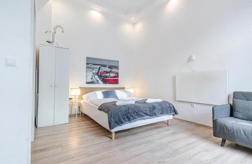 Neulerchenfeld Apartment | Brilliant 1BR Apt - Perfect for Longstays