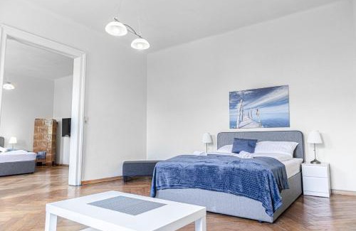 Wahring Apartment | Brilliant