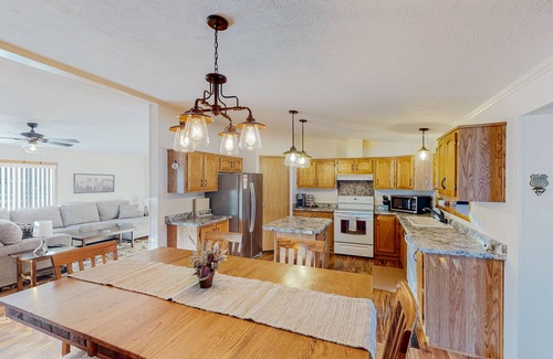 Sturgis House | Brilliant home with mountain view, sauna, hot tub, wood stove, pool table