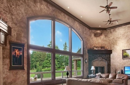 Ridgefield House | Bring the whole family to this spacious home!