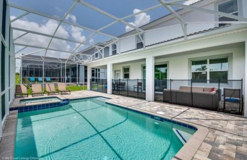 Sandy Ridge Villa | Bring The Whole Family Gate 9 Bedroom 5 Bath villa