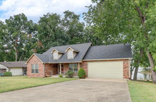 Grove House | Bring Your Boat! Lakefront Home with Dock in Grove