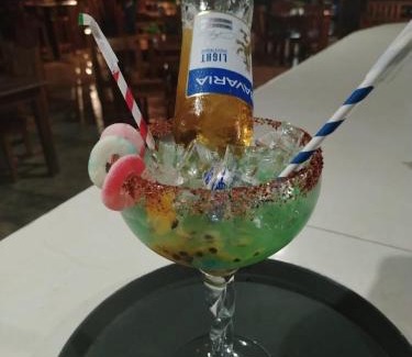 Puerto Jimenez Hotel | Brisas del Mar