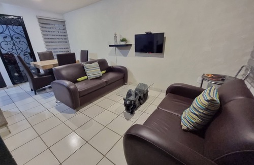 Leon Apartment | Brisas