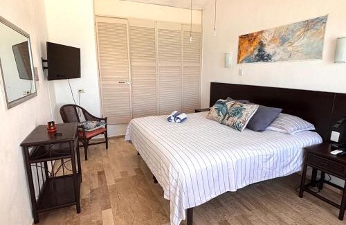 Zona Hotelera Apartment | Brisas Shores Penthouse Beachfront, Ocean View Terrace Cancun Hotel Zone, 2 bedrooms