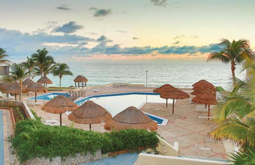 Zona Hotelera Apartment | Brisas Shores Terrace, Beachfront Apartments 1 bedroom with pool, Cancun hotel zone