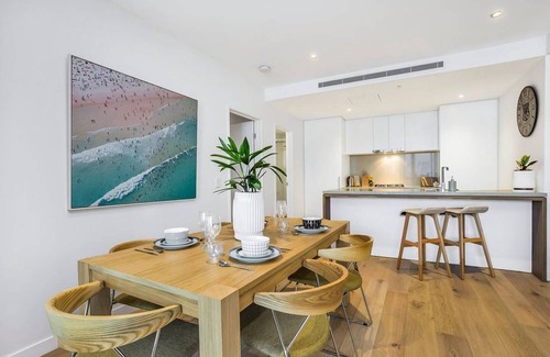 Fortitude Valley Apartment | Brisbane Chinatown 2 Bed Apt, Parking, Pool, Gym - Qfv147-8