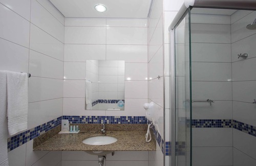 Amambai Hotel | Bristol Exceler Plaza Hotel