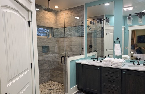Bristol House | Bristol Motor Speedway Beautiful- Custom Craftsman near BMS & Holston River