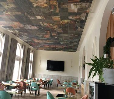 Troyes Hotel | Brit Hotel Privilège Le Royal - Centre Gare