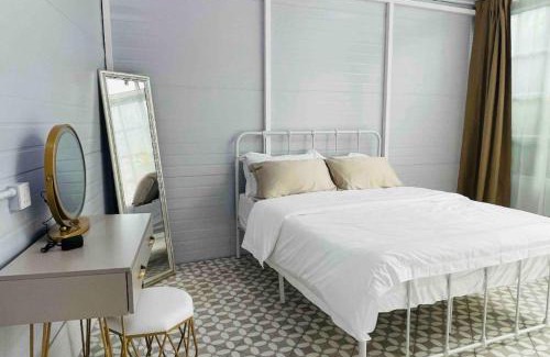 George Town Villa | British Granny's Cottage in Penang Island
