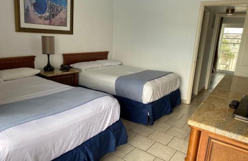 Wildwood Hotel | Brittany Motel