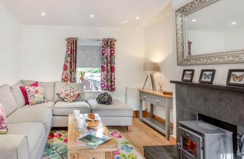 Dolgellau House | Bro Dawel
