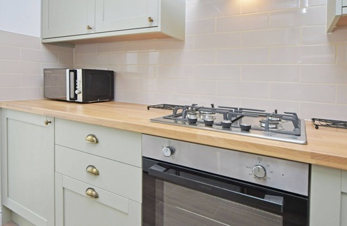 Crewe House | Broad House - By Sigma Stays