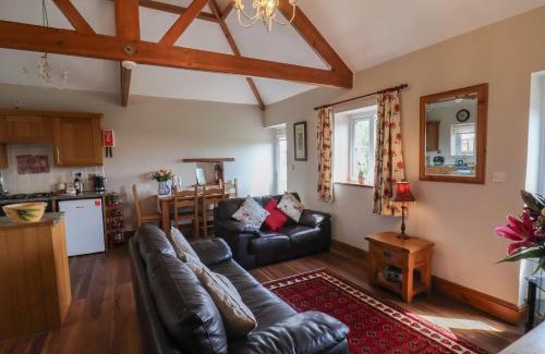 Briggswath House | Broadings Cottage at Broadings Farm