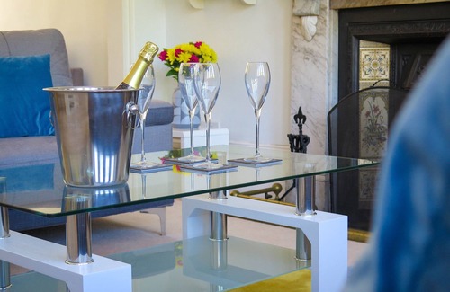Hele House | Broadpark Villa