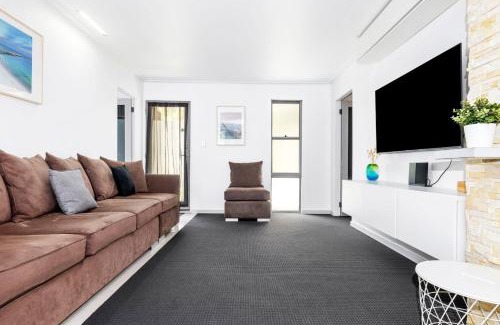 Broadwater Villa | Broadwater Bay Villa